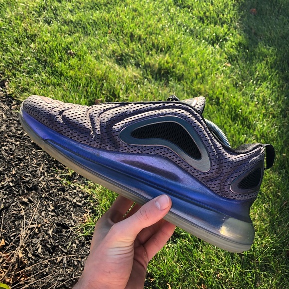 Nike Air Max 720 Throwback Future Iridescent - Picture 2 of 5